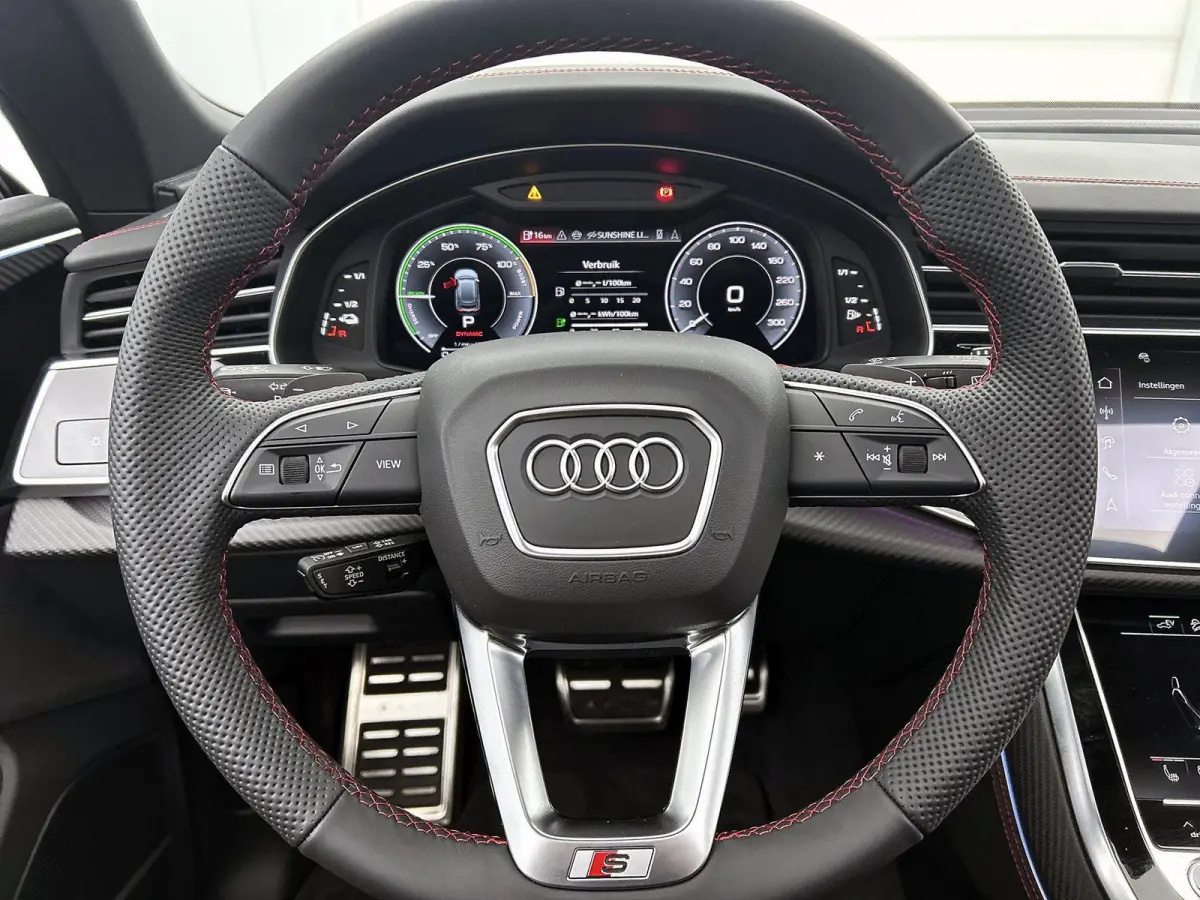 60 TFSI e quattro Pro Line S Competition 490 PK | S-line | 360 Camera | Panoramadak | Bang & Olufsen Advanced 3D | Climate Control | Navigatie | Trekhaak | Stoelverwarming voor en achter | L