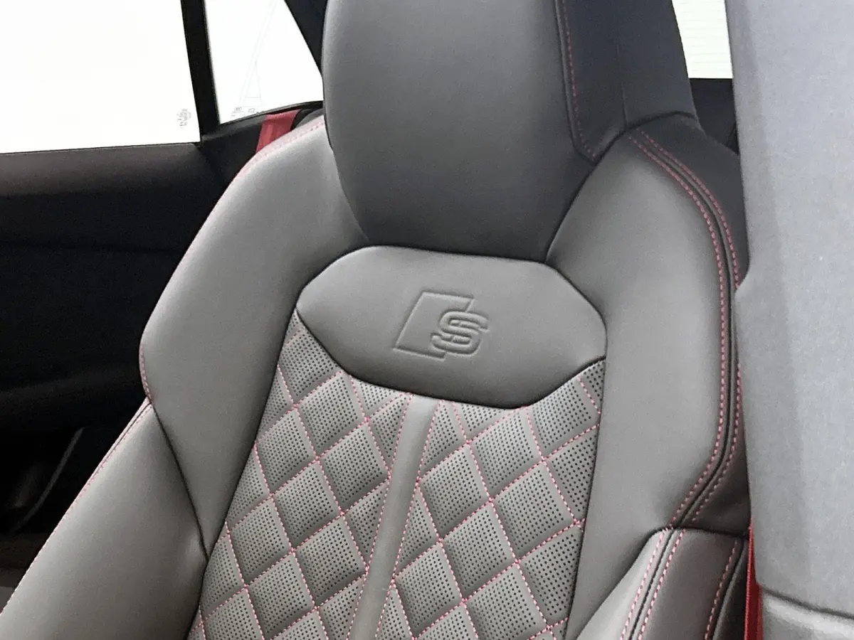 60 TFSI e quattro Pro Line S Competition 490 PK | S-line | 360 Camera | Panoramadak | Bang & Olufsen Advanced 3D | Climate Control | Navigatie | Trekhaak | Stoelverwarming voor en achter | L