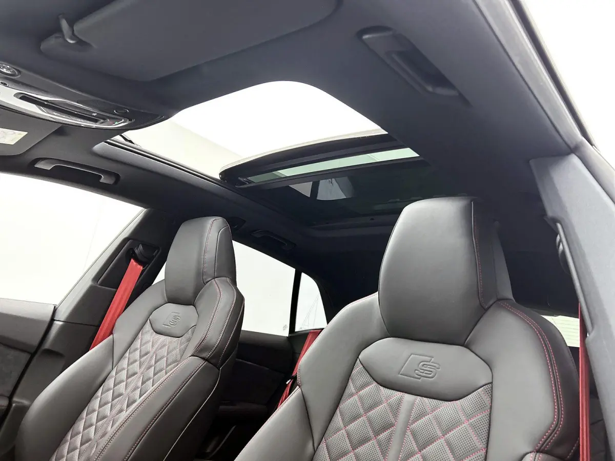 60 TFSI e quattro Pro Line S Competition 490 PK | S-line | 360 Camera | Panoramadak | Bang & Olufsen Advanced 3D | Climate Control | Navigatie | Trekhaak | Stoelverwarming voor en achter | L