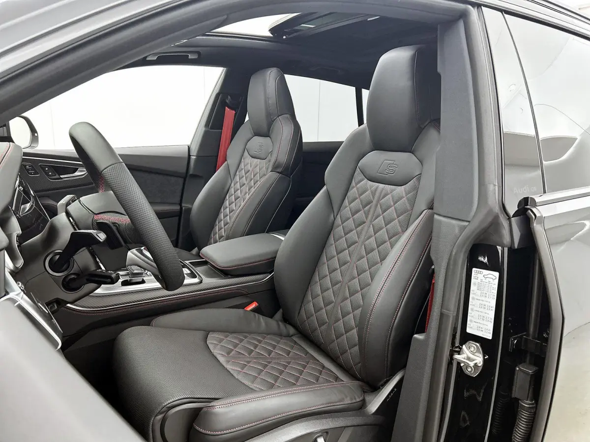 60 TFSI e quattro Pro Line S Competition 490 PK | S-line | 360 Camera | Panoramadak | Bang & Olufsen Advanced 3D | Climate Control | Navigatie | Trekhaak | Stoelverwarming voor en achter | L