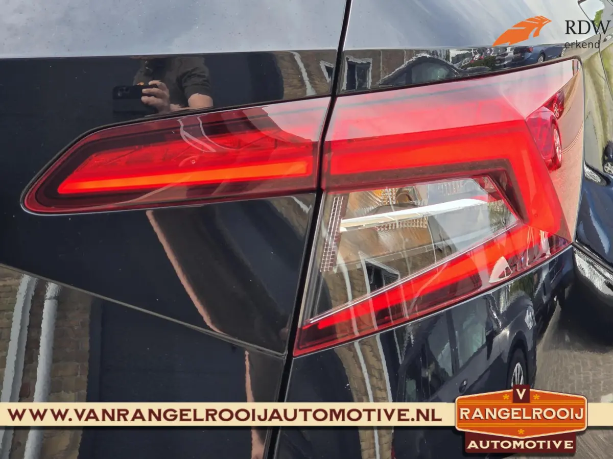 1.5 TSI ACT DSG Sportline, klaphaak, pano, canton, sportstoelen, zwarte hemel