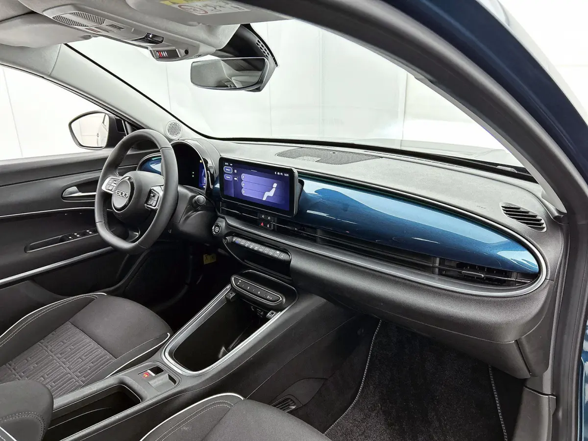 1.2 Urban 110pk Automaat | Stoelverwarming | Navigatie | Climate Control | Cruise Control | Camera | 17"LMV | Sfeerverlichting | Apple Carplay/Android Auto |