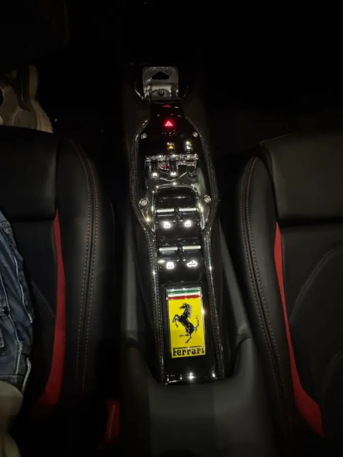 3.0 V6