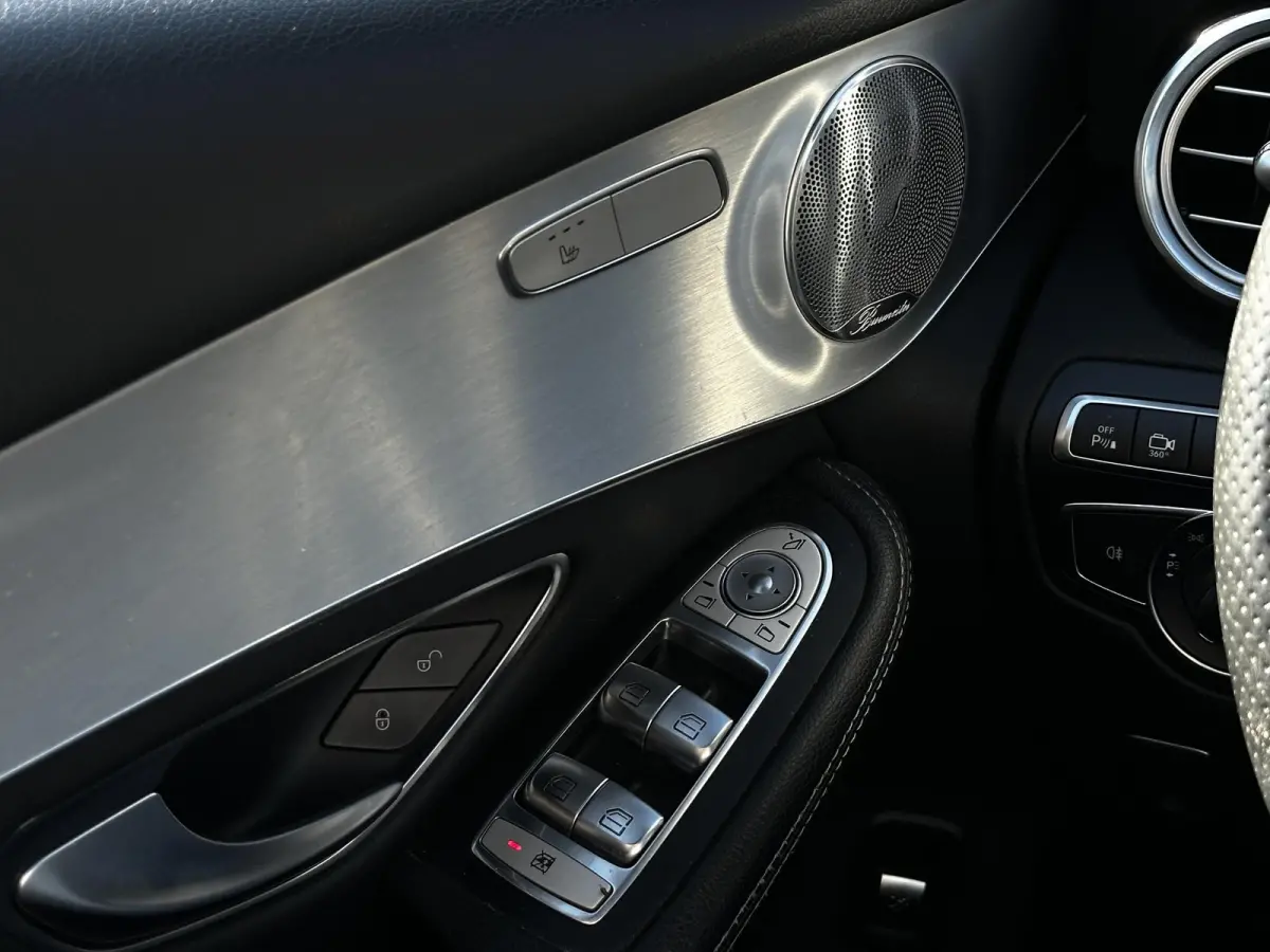 250 4MATIC Premium Plus AMG Schuifdak Burmester 360Cam Stoelverw.