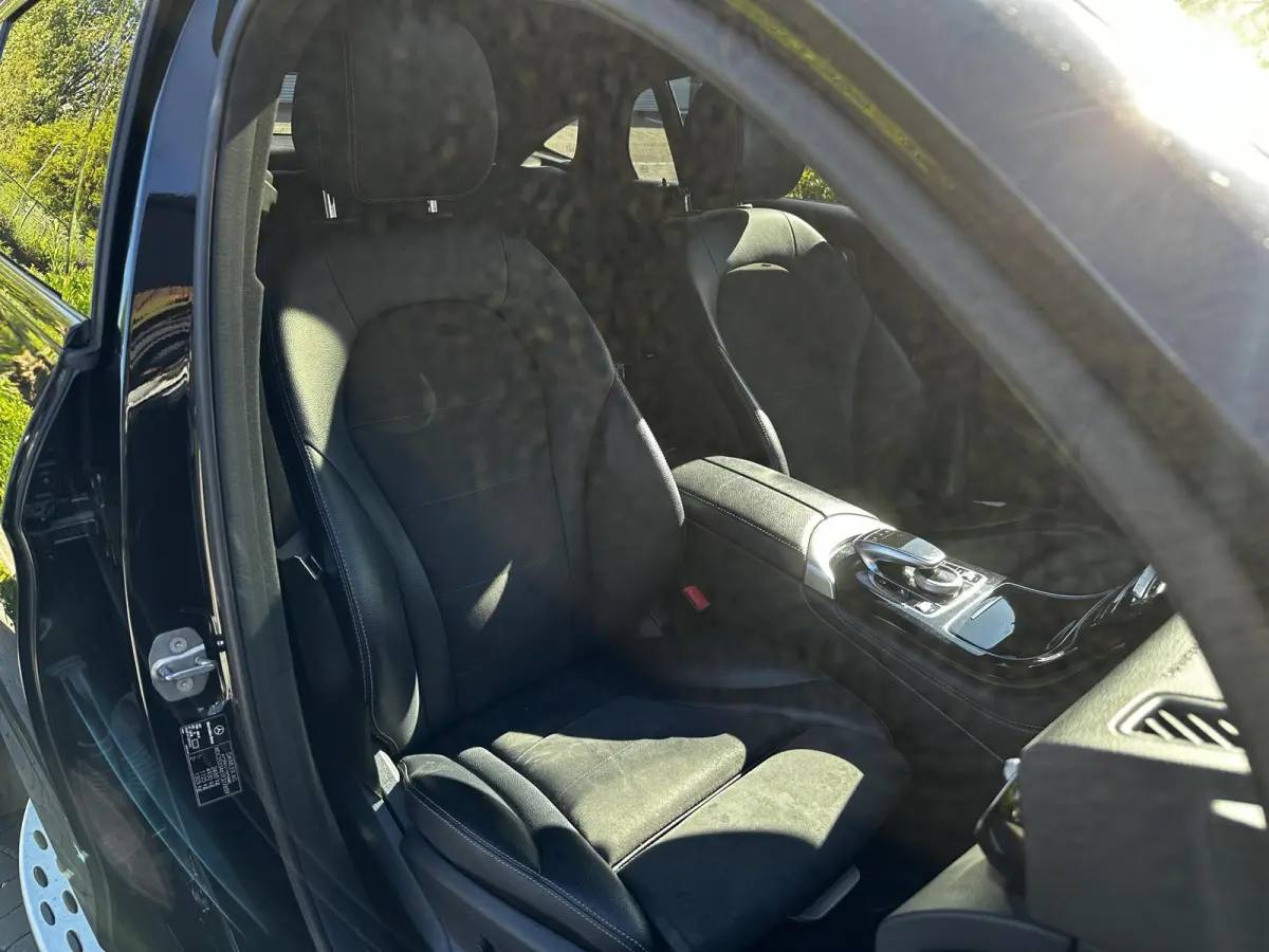 250 4MATIC Premium Plus AMG Schuifdak Burmester 360Cam Stoelverw.