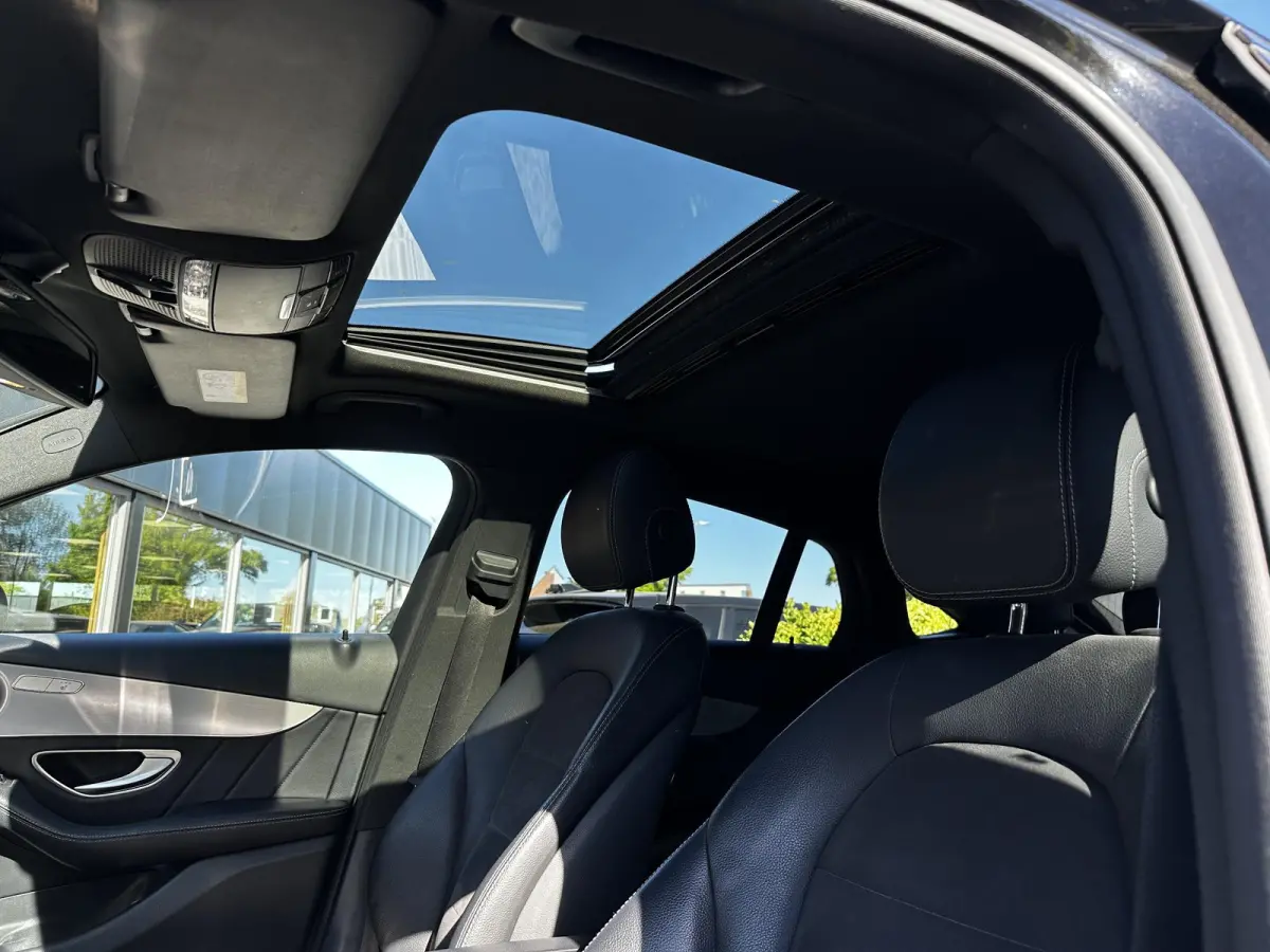 250 4MATIC Premium Plus AMG Schuifdak Burmester 360Cam Stoelverw.