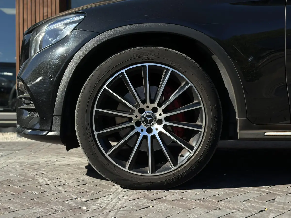 250 4MATIC Premium Plus AMG Schuifdak Burmester 360Cam Stoelverw.