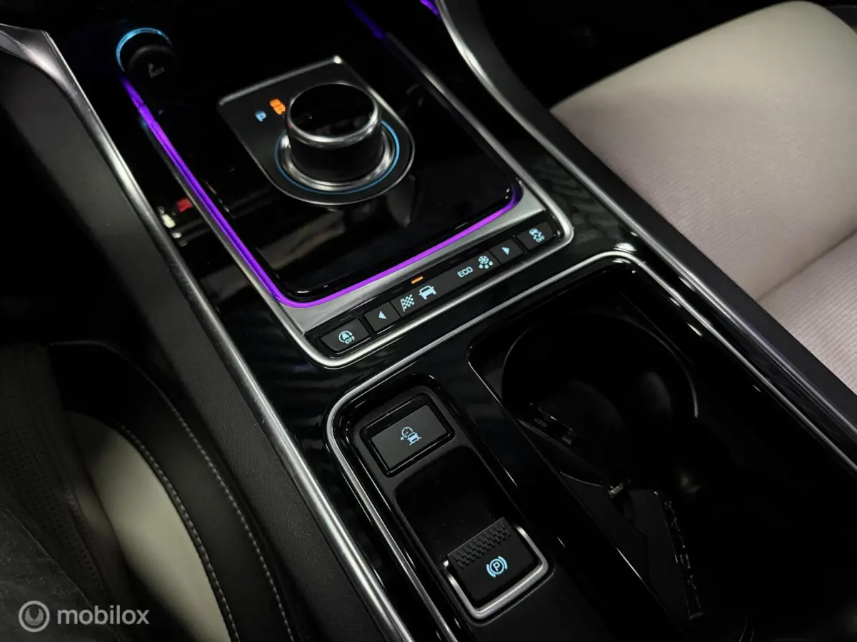 P250 2.0T R-sport BOMVOL! Pano|Meridian|Carplay