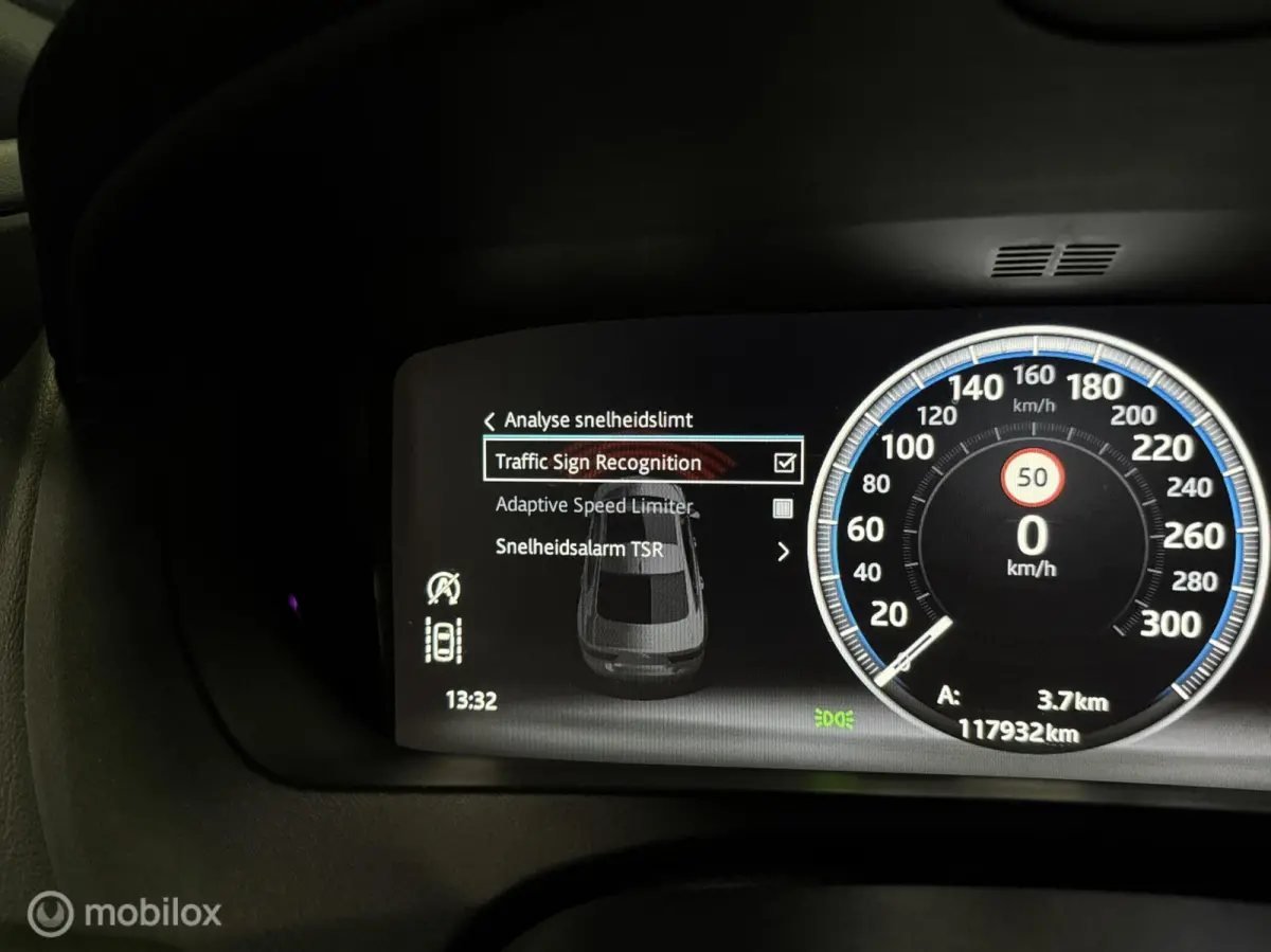 P250 2.0T R-sport BOMVOL! Pano|Meridian|Carplay
