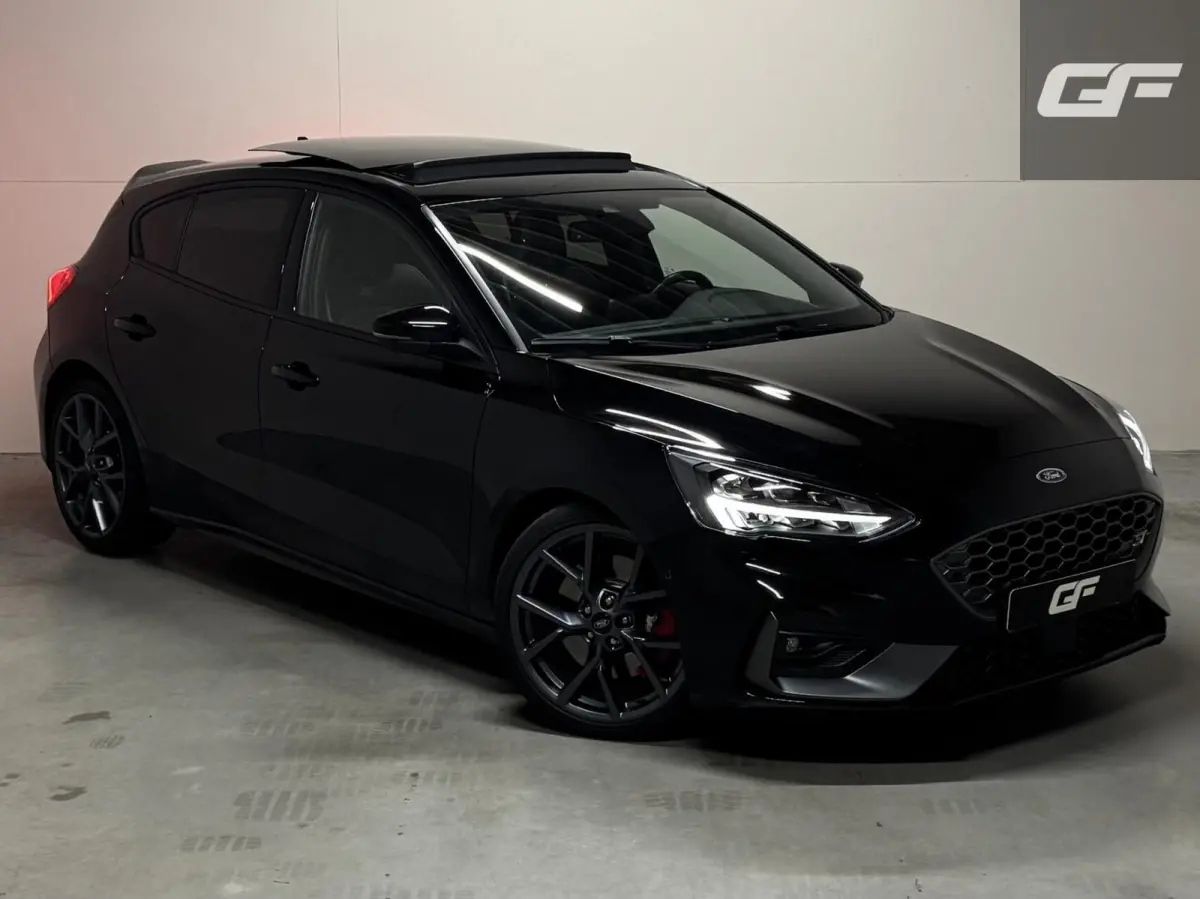 2.3 EcoBoost ST-3 Pano Camera Recaro Navi Stoelv