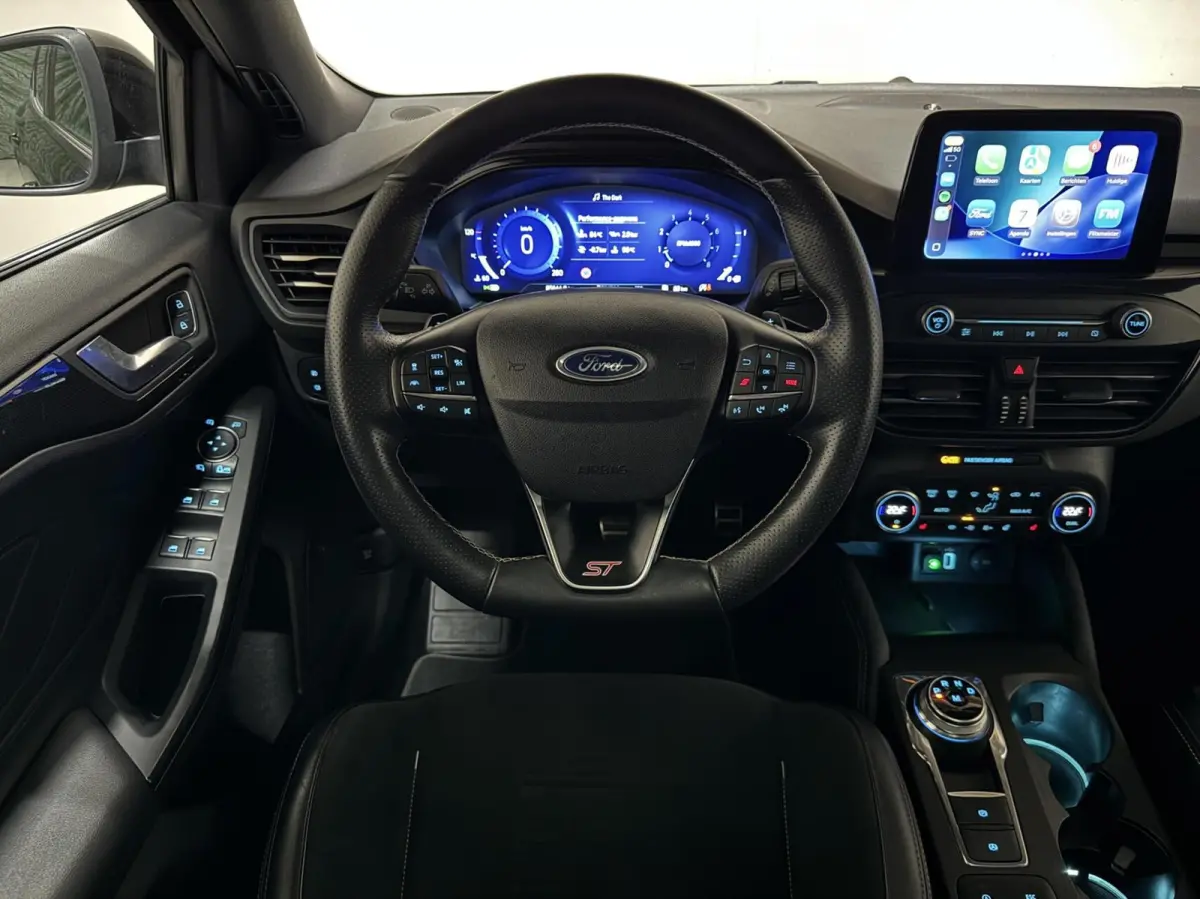 2.3 EcoBoost ST-3 Pano Camera Recaro Navi Stoelv