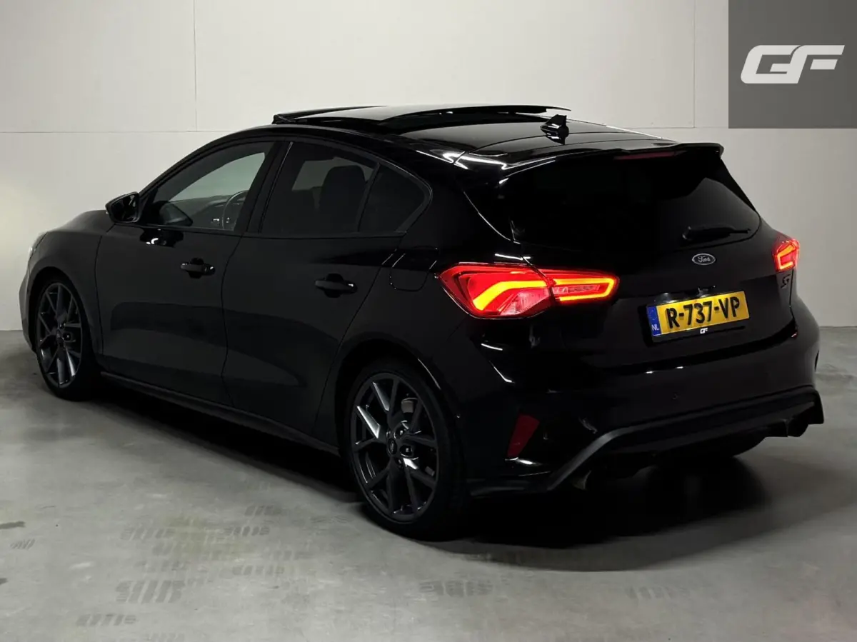 2.3 EcoBoost ST-3 Pano Camera Recaro Navi Stoelv