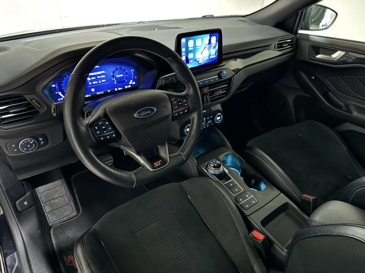 2.3 EcoBoost ST-3 Pano Camera Recaro Navi Stoelv