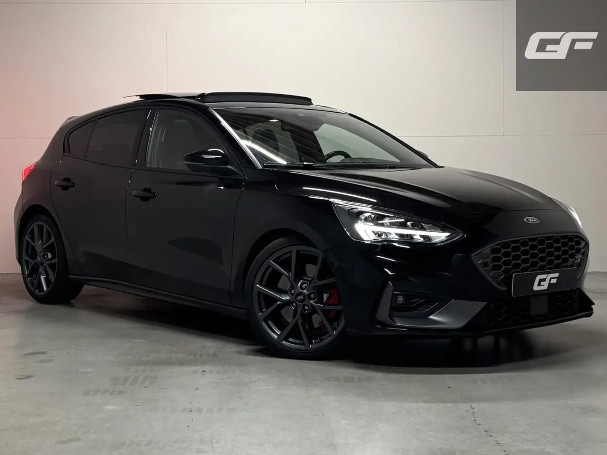 2.3 EcoBoost ST-3 Pano Camera Recaro Navi Stoelv