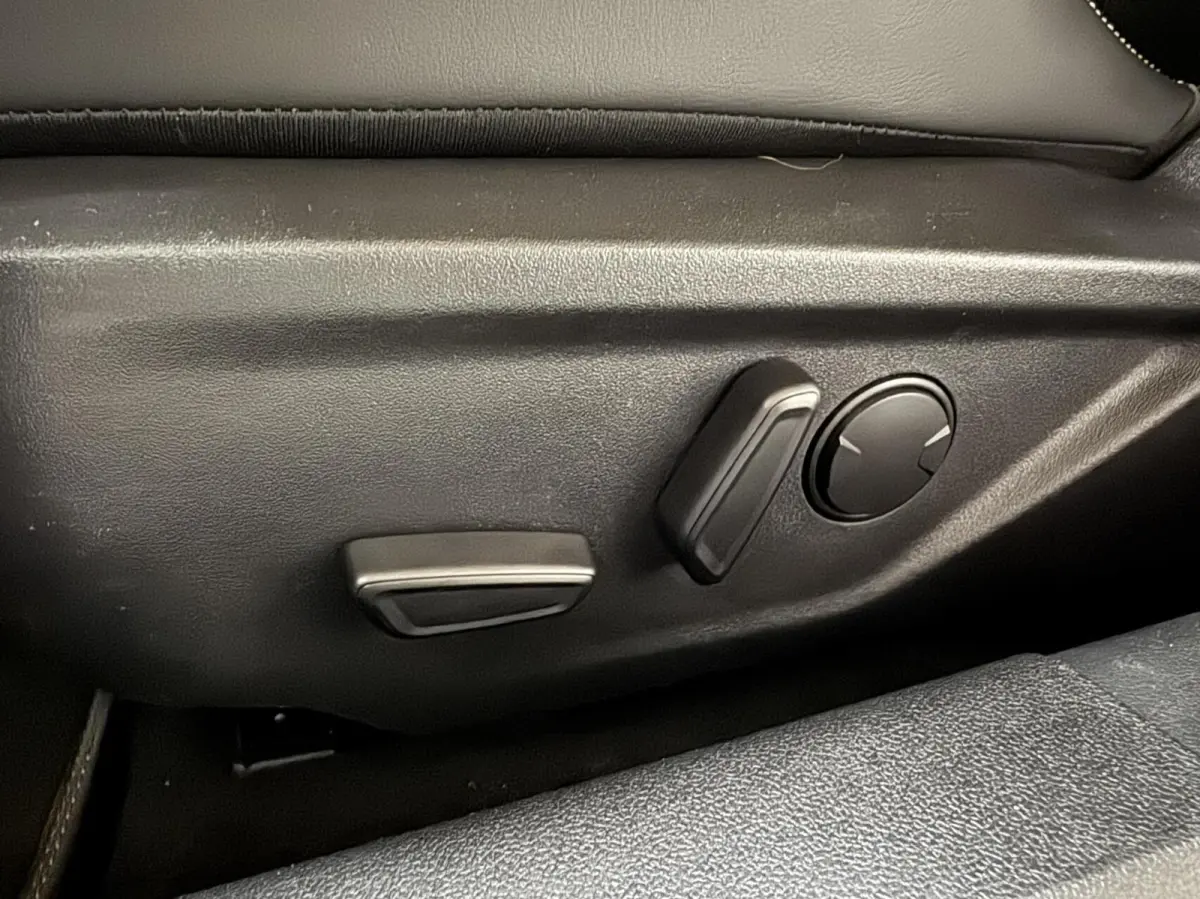 2.3 EcoBoost ST-3 Pano Camera Recaro Navi Stoelv