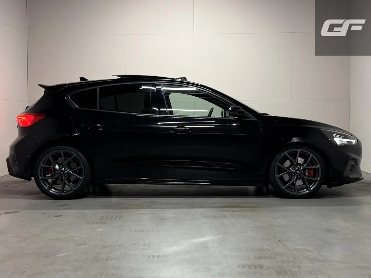 2.3 EcoBoost ST-3 Pano Camera Recaro Navi Stoelv