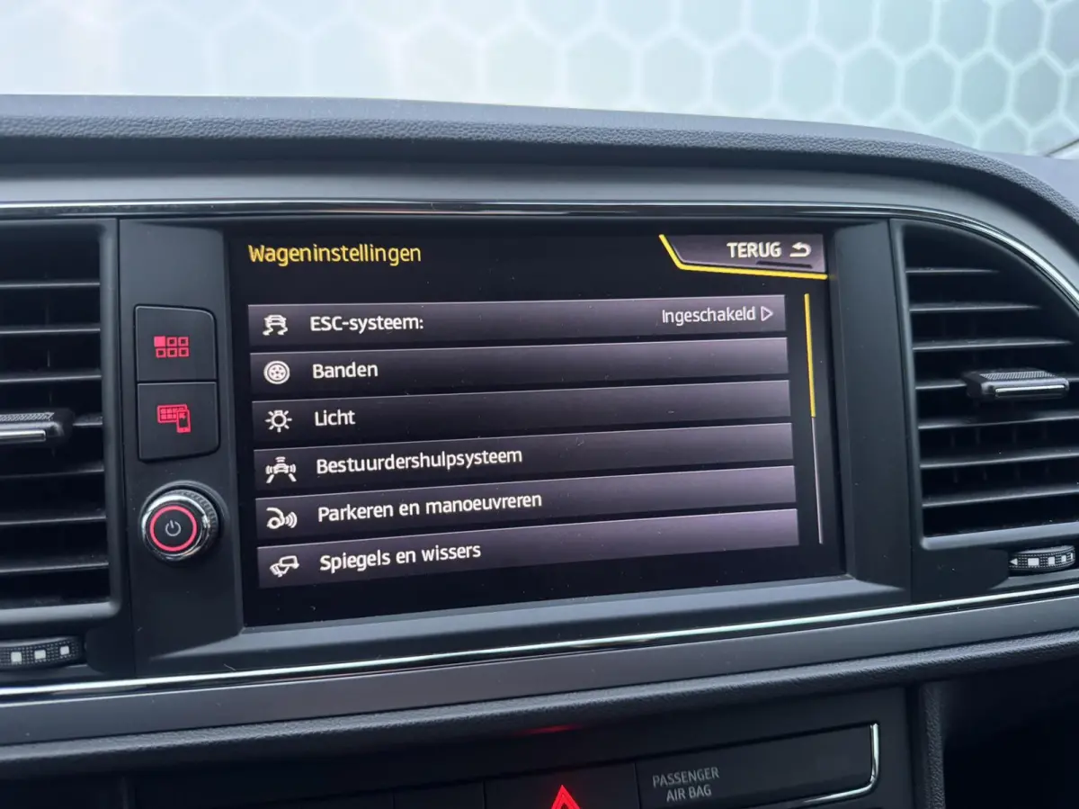1.6 TDI Reference Airco Carplay Front assistent