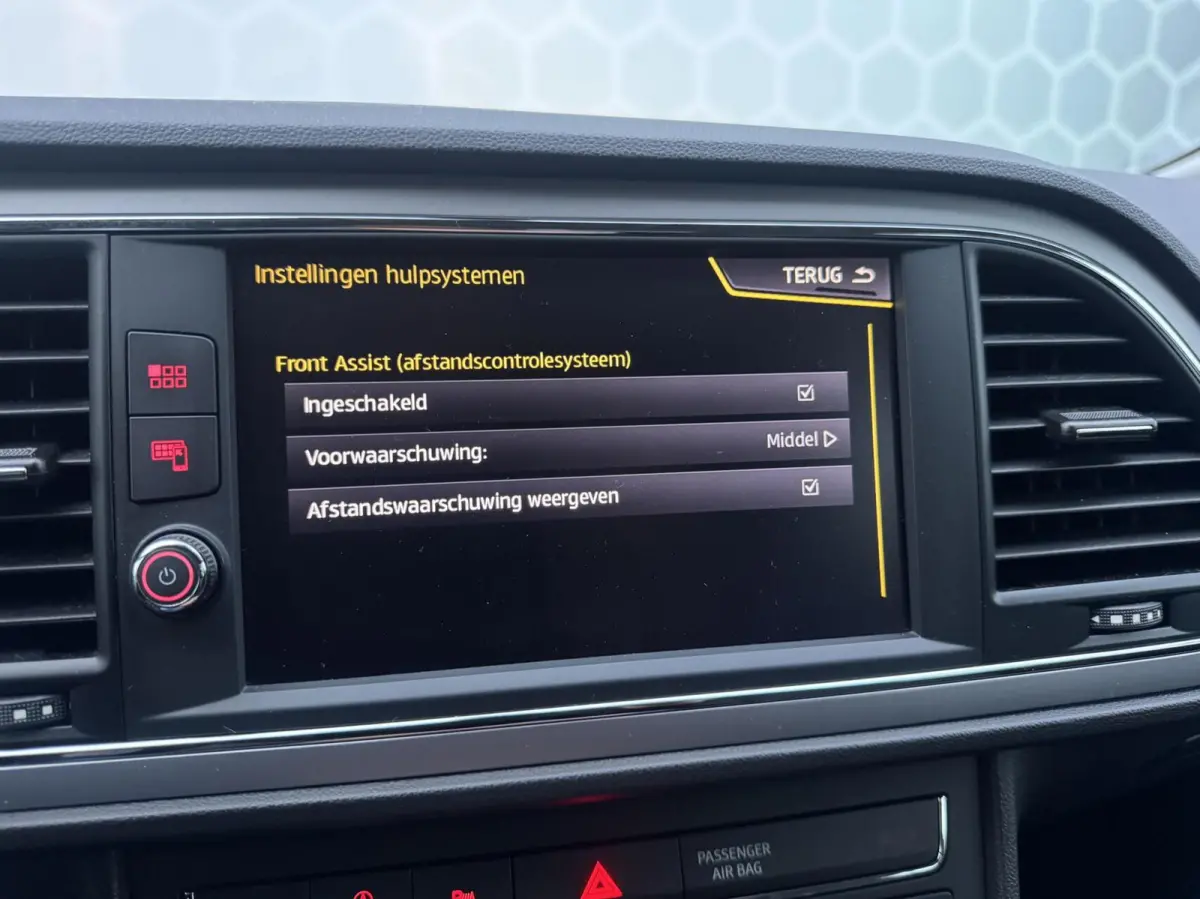 1.6 TDI Reference Airco Carplay Front assistent