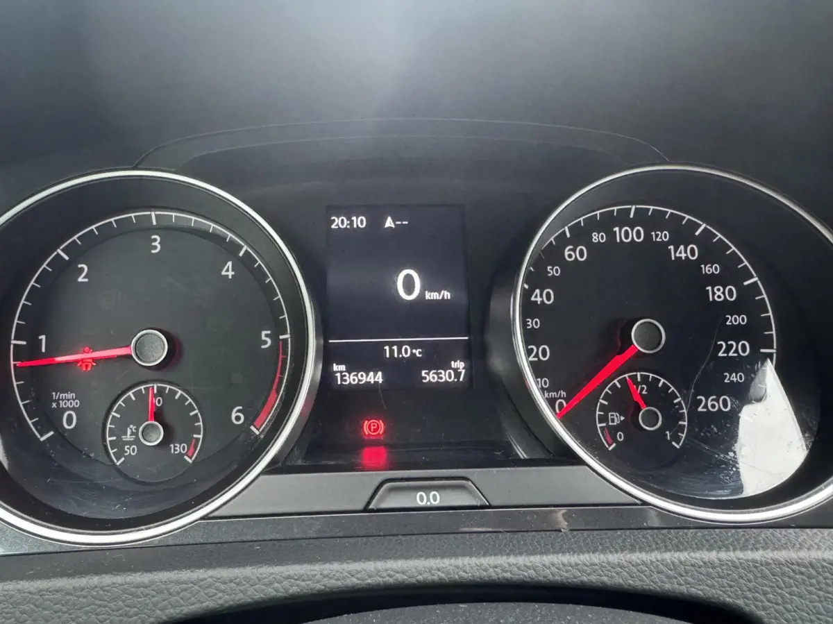 1.6 TDI Highline Business R-line Carplay Parelmoer