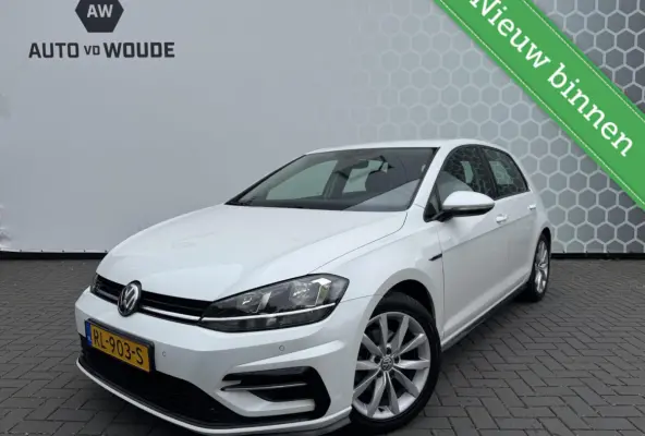 1.6 TDI Highline Business R-line Carplay Parelmoer