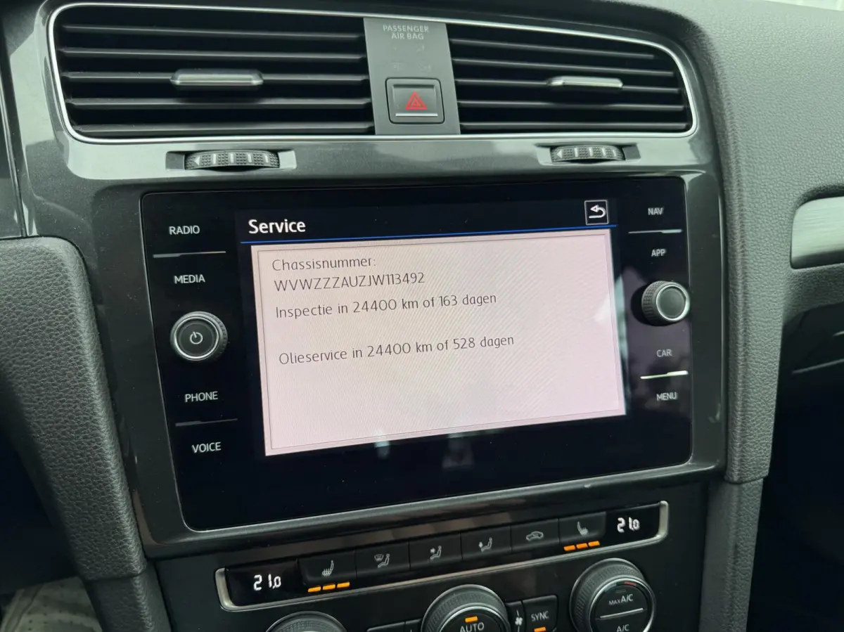 1.6 TDI Highline Business R-line Carplay Parelmoer