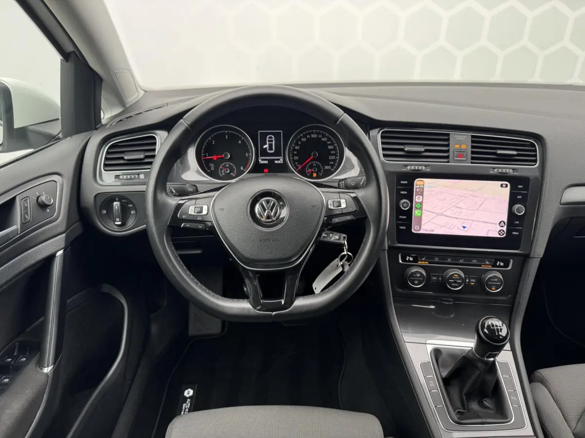 1.6 TDI Highline Business R-line Carplay Parelmoer