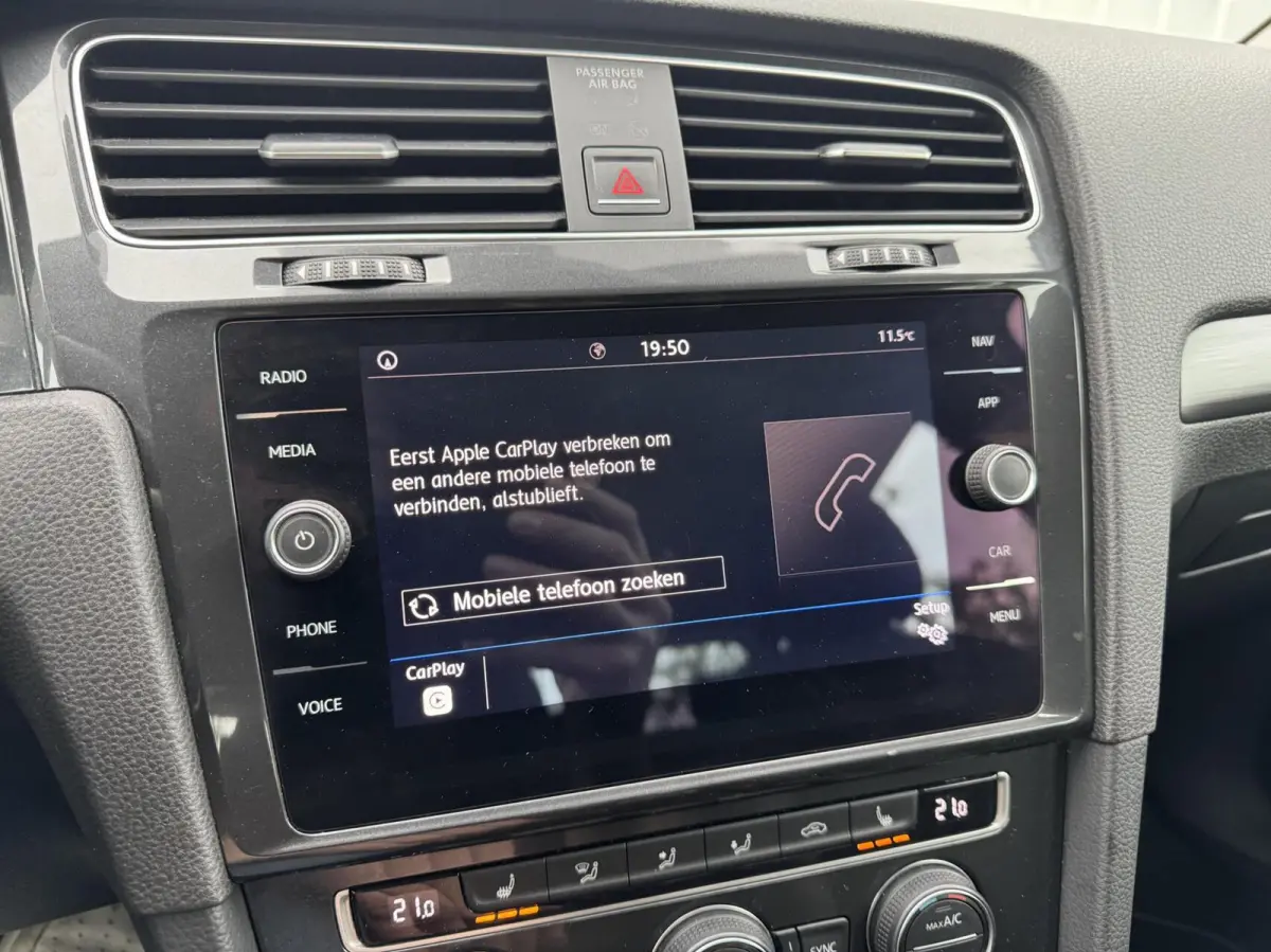 1.6 TDI Highline Business R-line Carplay Parelmoer