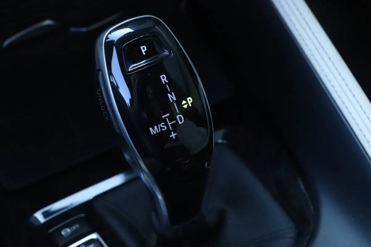 SDrive20i High Executive | M-Pakket