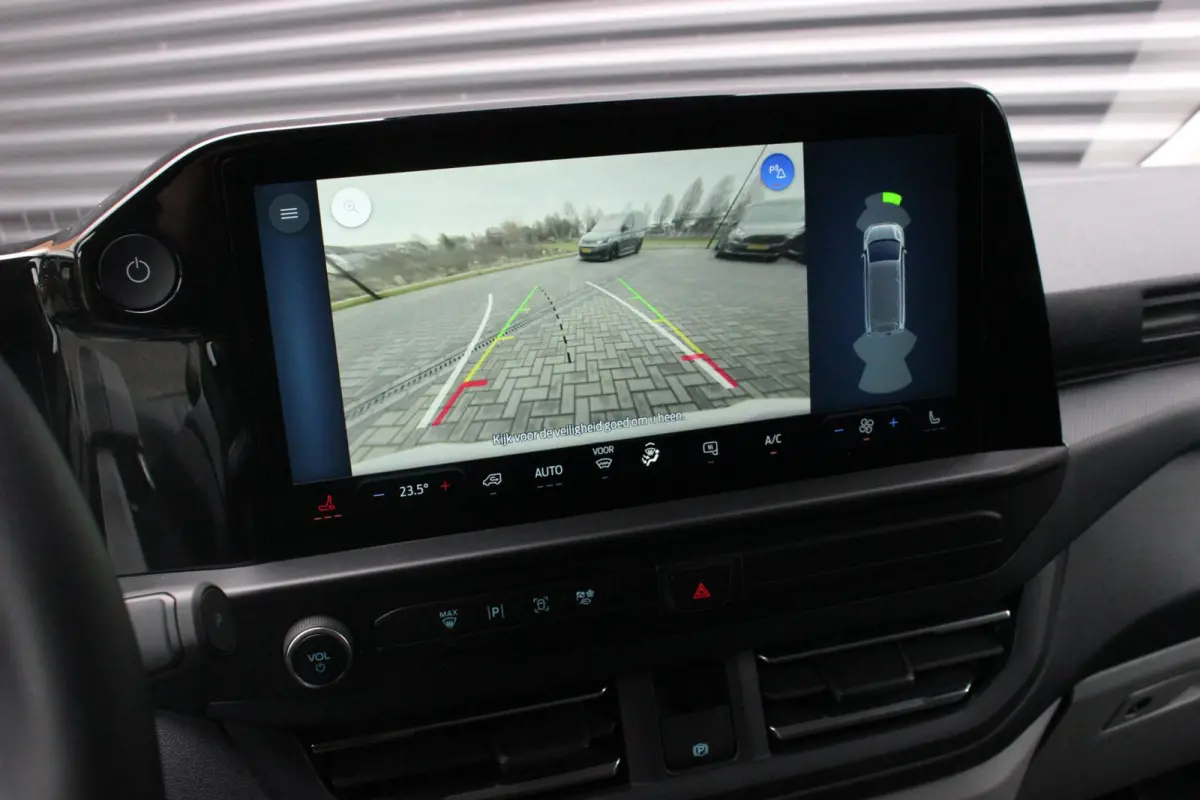 340 L2H1 Limited 65 kWh 218PK / JB- EDITON / CAMERA / 328KM RANGE / APPLE CARPLAY /DRIVERS- PACK/ FULL OPTIONS