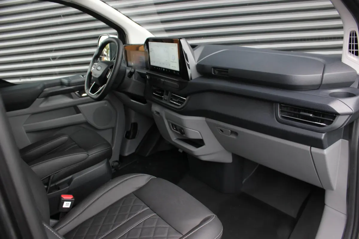 Cust. 340 L2H1 Limited 65 kWh 218PK / JB-EDIITON / CAMERA / 328KM RANGE / APPLE CARPLAY /DRIVERS-PACK /FULL OPTIONS