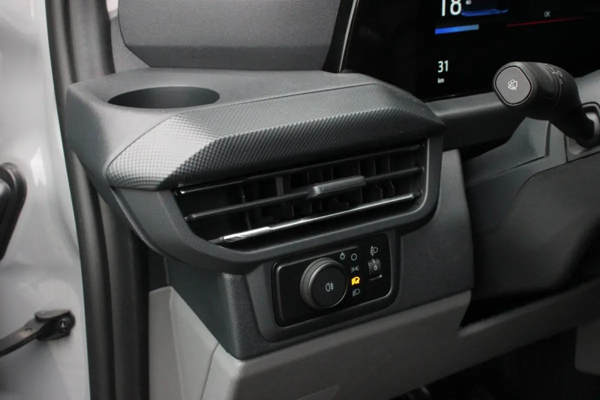 Cust. 340 L2H1 Limited 65 kWh 218PK / JB-EDIITON / CAMERA / 328KM RANGE / APPLE CARPLAY /DRIVERS-PACK /FULL OPTIONS