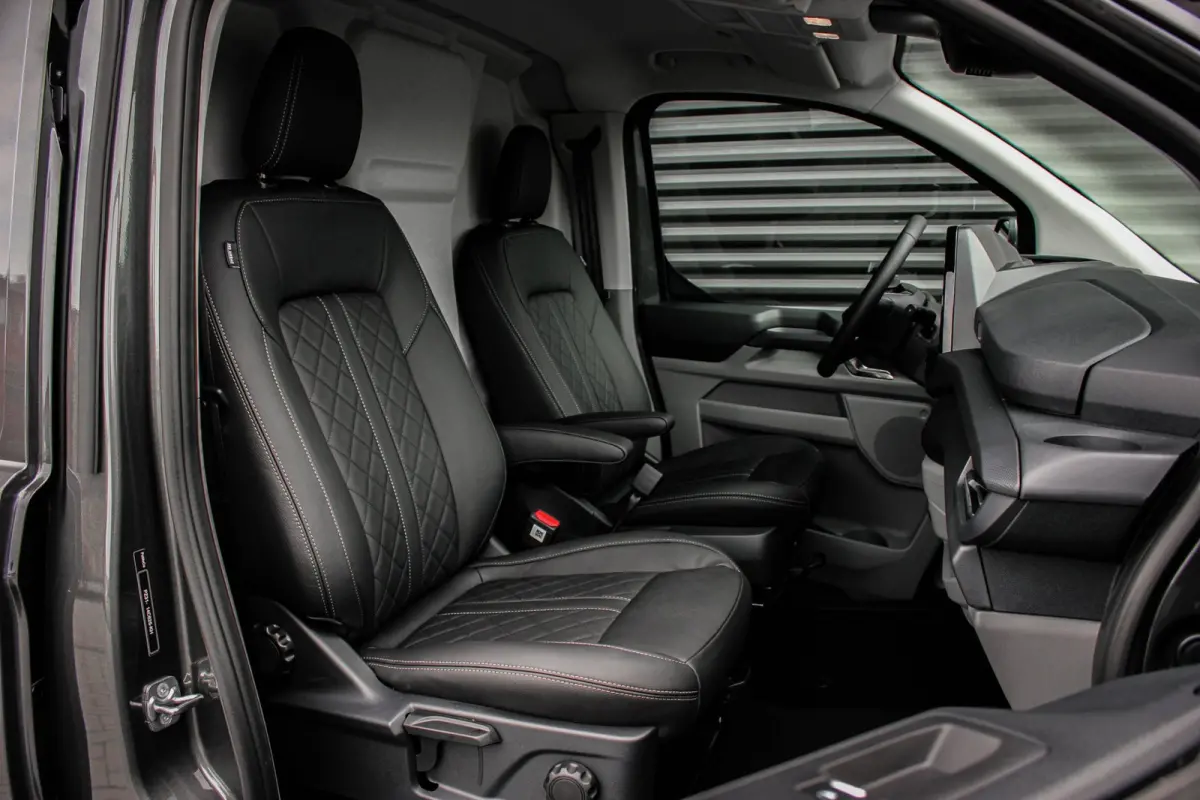 Cust. 340 L2H1 Limited 65 kWh 218PK / JB-EDIITON / CAMERA / 328KM RANGE / APPLE CARPLAY /DRIVERS-PACK /FULL OPTIONS