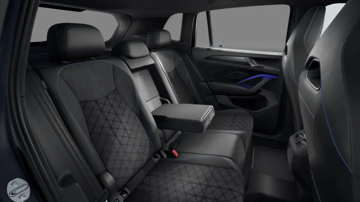 1.5 eHybrid 204pk R-Line | Black Style Pakket | Trekhaak Wegklapbaar