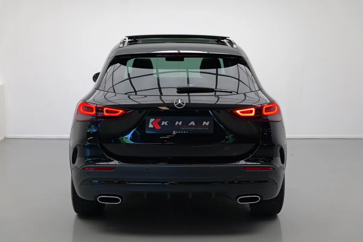 GLA250 4MATIC AMG Line |Pano|Ambient|Camera|