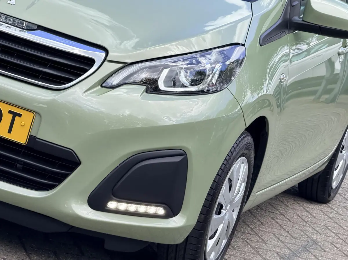 1.0 e-VTi Active | Airco | 5DRS | Bluetooth | Goed Onderhouden | Sportieve Kleur