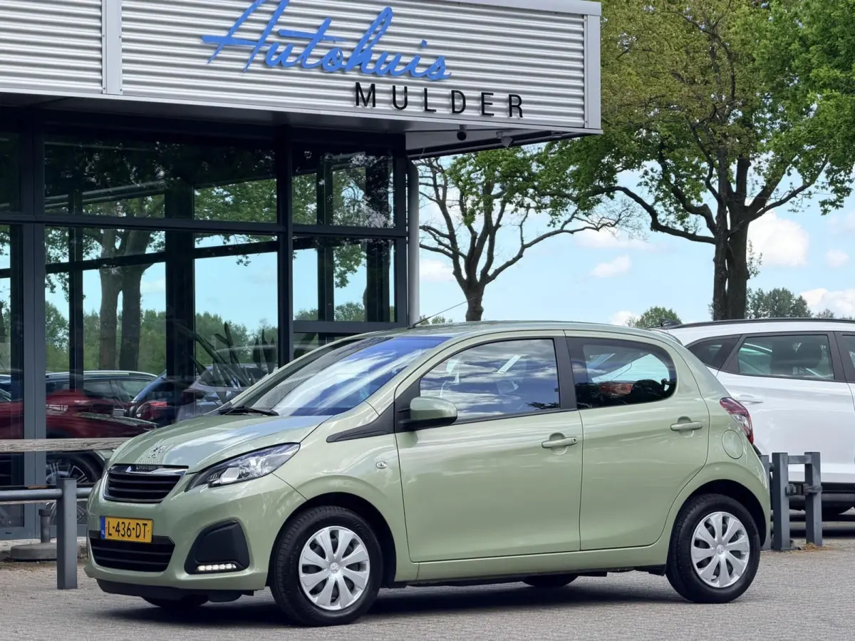 1.0 e-VTi Active | Airco | 5DRS | Bluetooth | Goed Onderhouden | Sportieve Kleur