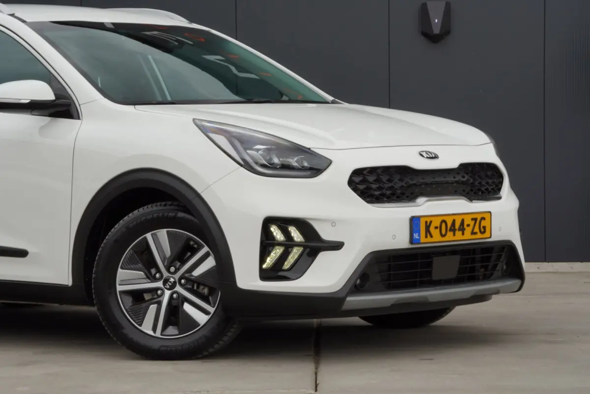 1.6 GDi Hybrid DynamicPlusLine 2021 Stoelverwarming Leder Automaat SUV Adaptive cruise control Carplay Android Navigatie