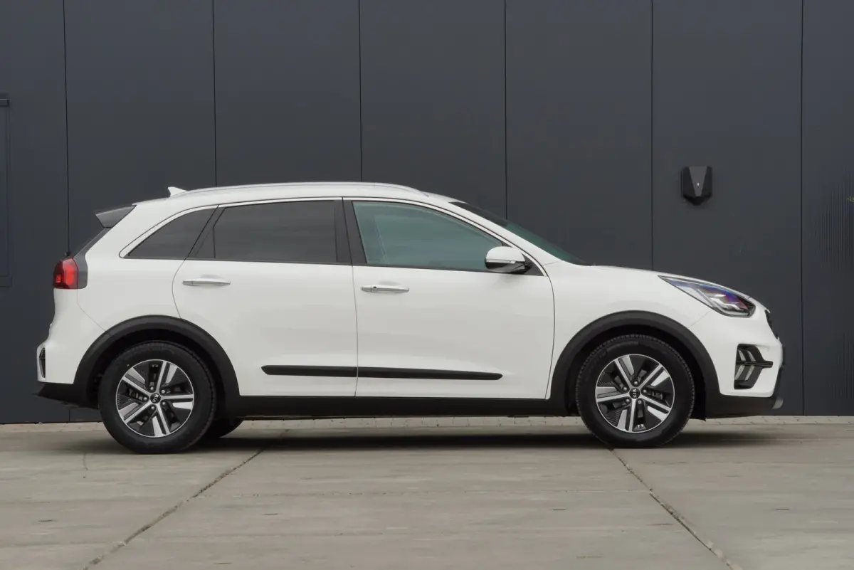 1.6 GDi Hybrid DynamicPlusLine 2021 Stoelverwarming Leder Automaat SUV Adaptive cruise control Carplay Android Navigatie