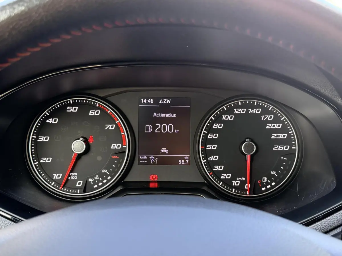 1.5 TSI EVO FR Business Intense Plus | Stoelverwarming | Led | Navi | Camera | 4-Cilinder
