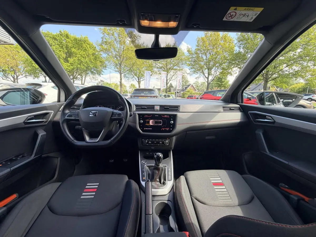 1.5 TSI EVO FR Business Intense Plus | Stoelverwarming | Led | Navi | Camera | 4-Cilinder