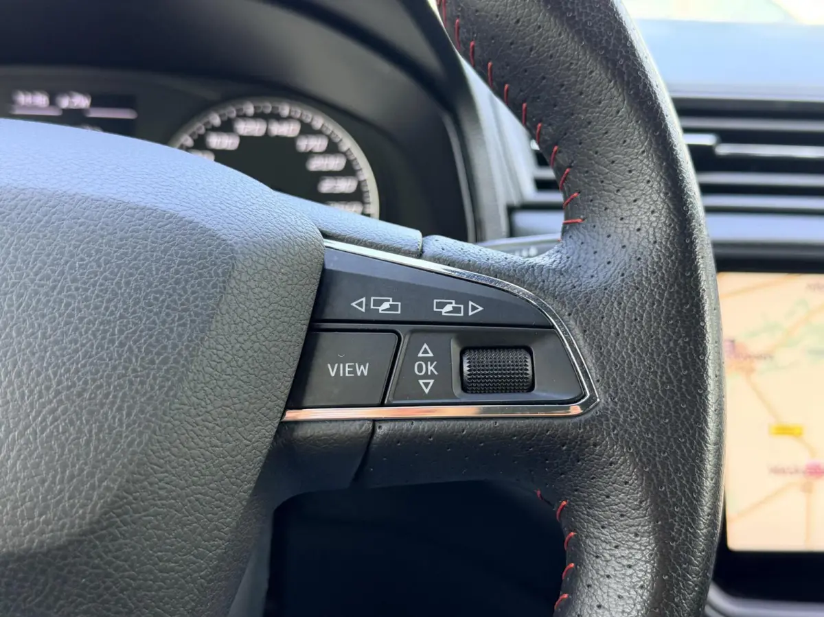 1.5 TSI EVO FR Business Intense Plus | Stoelverwarming | Led | Navi | Camera | 4-Cilinder