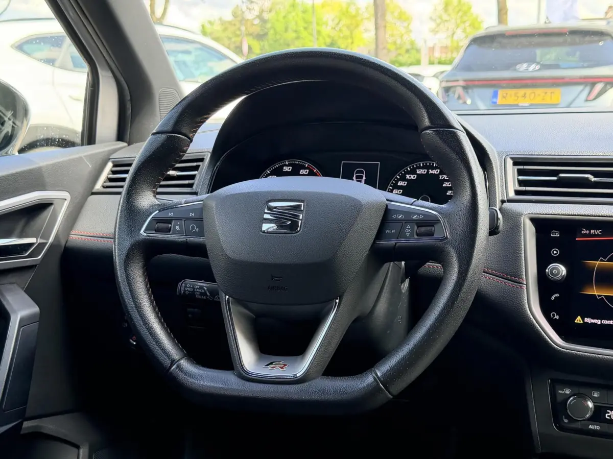 1.5 TSI EVO FR Business Intense Plus | Stoelverwarming | Led | Navi | Camera | 4-Cilinder