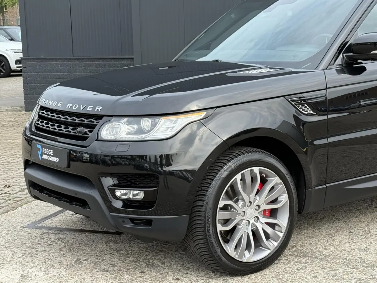 4.4 SDV8 HSE Dynamic PANODAK