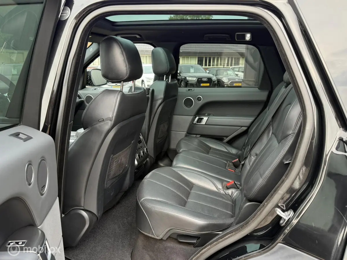 4.4 SDV8 HSE Dynamic PANODAK