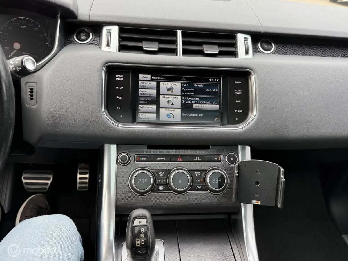 4.4 SDV8 HSE Dynamic PANODAK