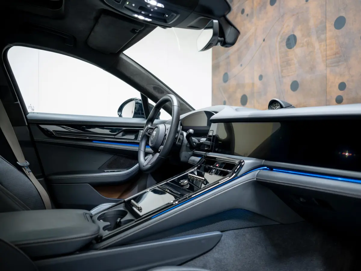 4.0 Turbo S E-Hybrid | InnoDrive | Burmester | Bijrijdersdisplay | Pano | 360° |