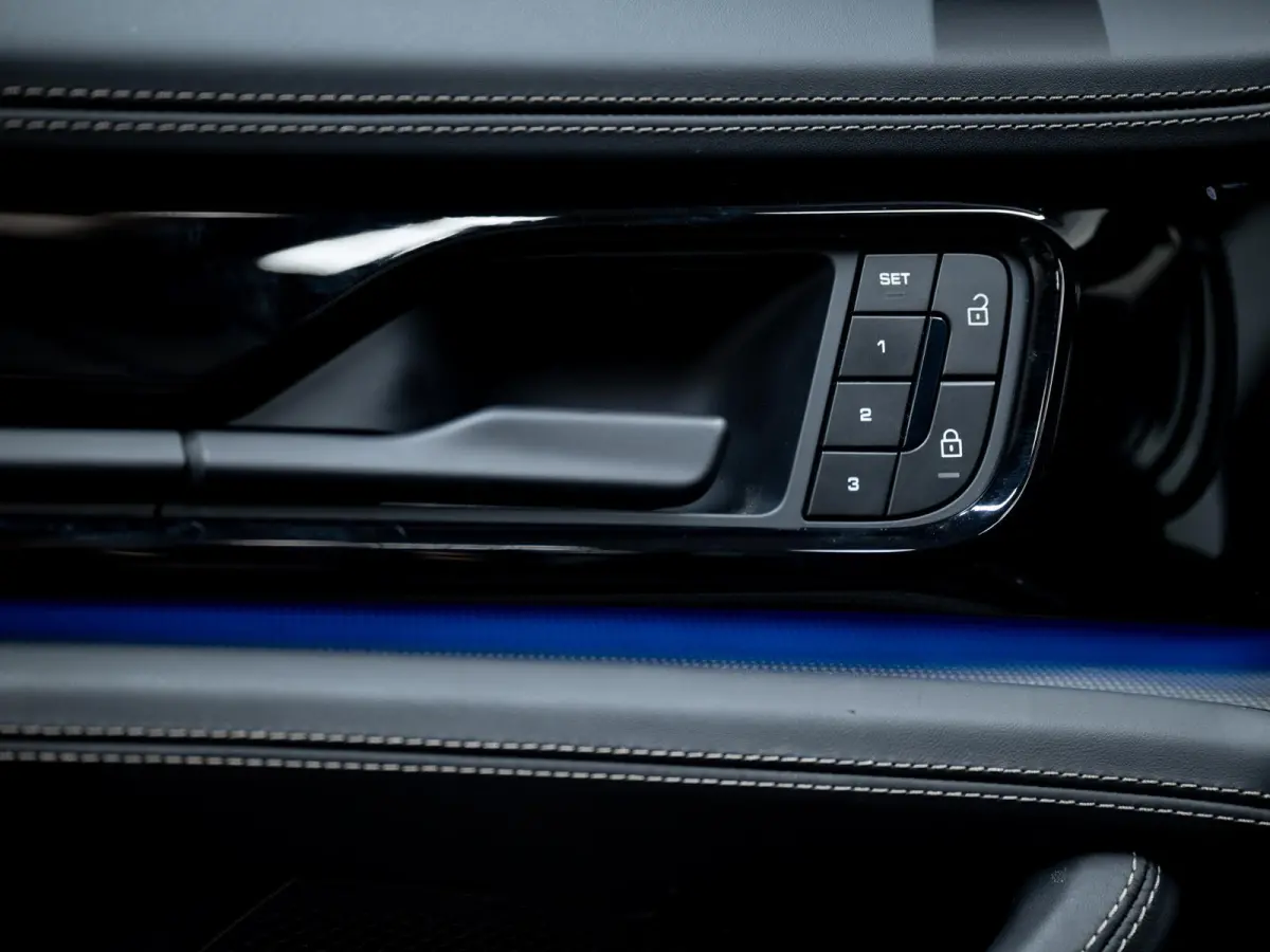 4.0 Turbo S E-Hybrid | InnoDrive | Burmester | Bijrijdersdisplay | Pano | 360° |