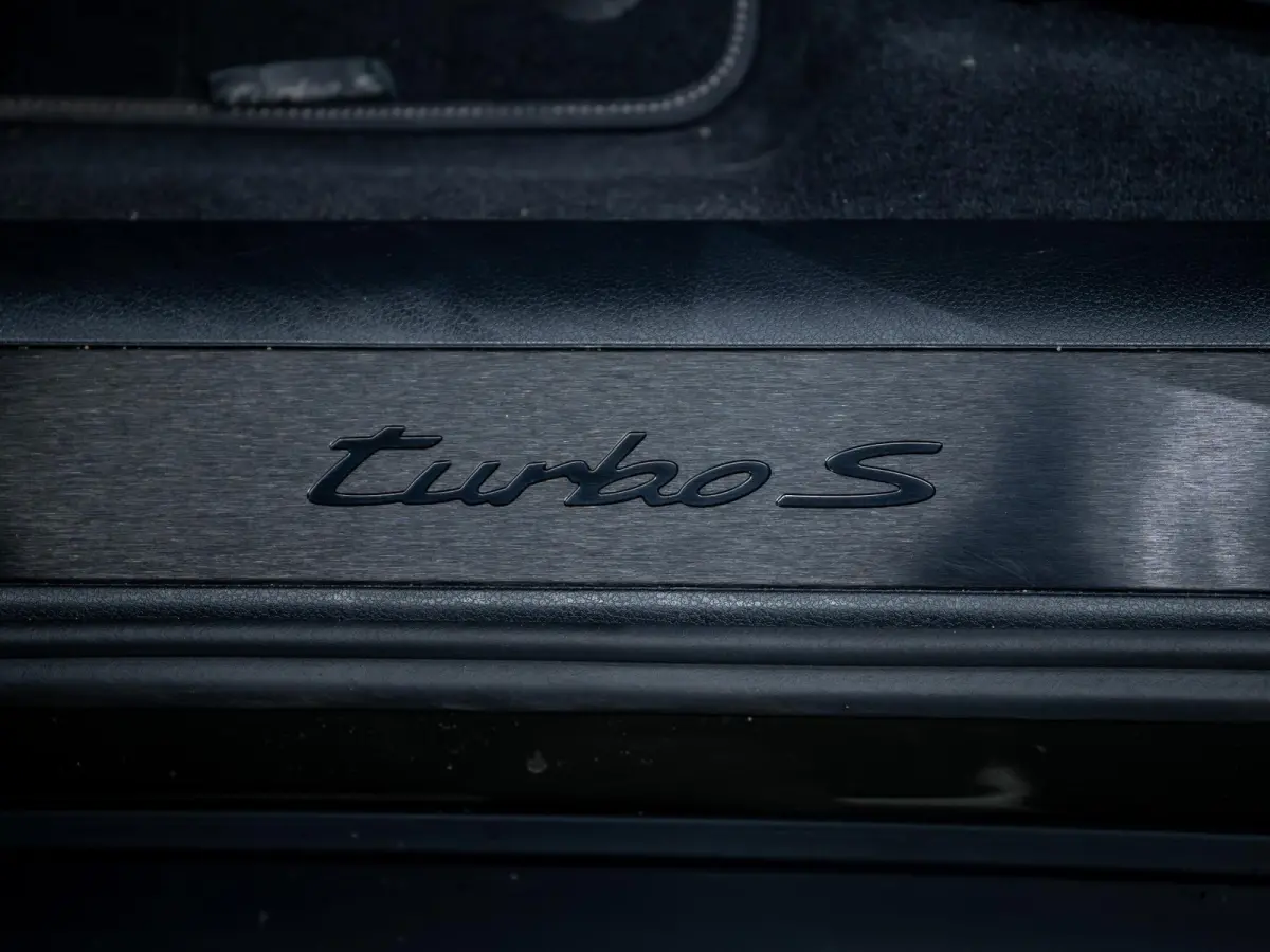 4.0 Turbo S E-Hybrid | InnoDrive | Burmester | Bijrijdersdisplay | Pano | 360° |