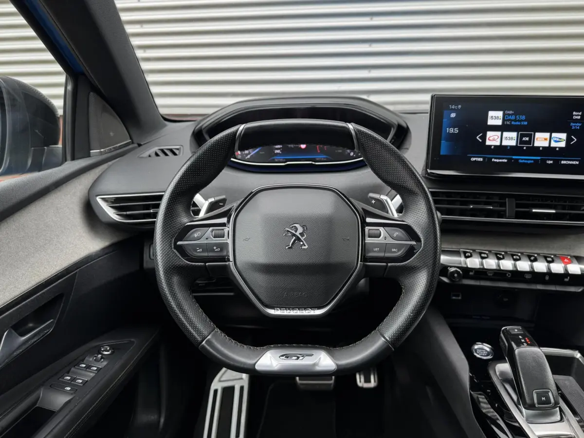 PureTech Blue Lease GT|PANO|Focal|Alcantara/leder|Camera V+A|Elek.stoel.|Adap.Cruise|