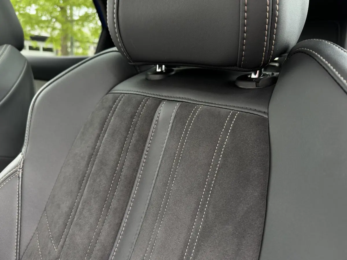 PureTech Blue Lease GT|PANO|Focal|Alcantara/leder|Camera V+A|Elek.stoel.|Adap.Cruise|